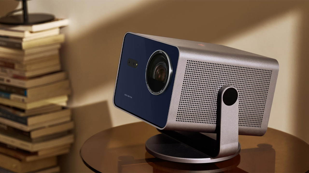 Leica Cine Play 1 Plus 4K Projector Boasts Enhanced Brightness of 3,500 Lumens