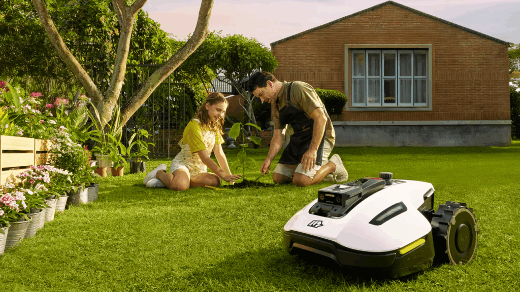 Shop Smart, Save up to $600 on Mowers With MAMMOTION’s Black Friday Sale MAMMOTION robotic lawn mowers black friday sale