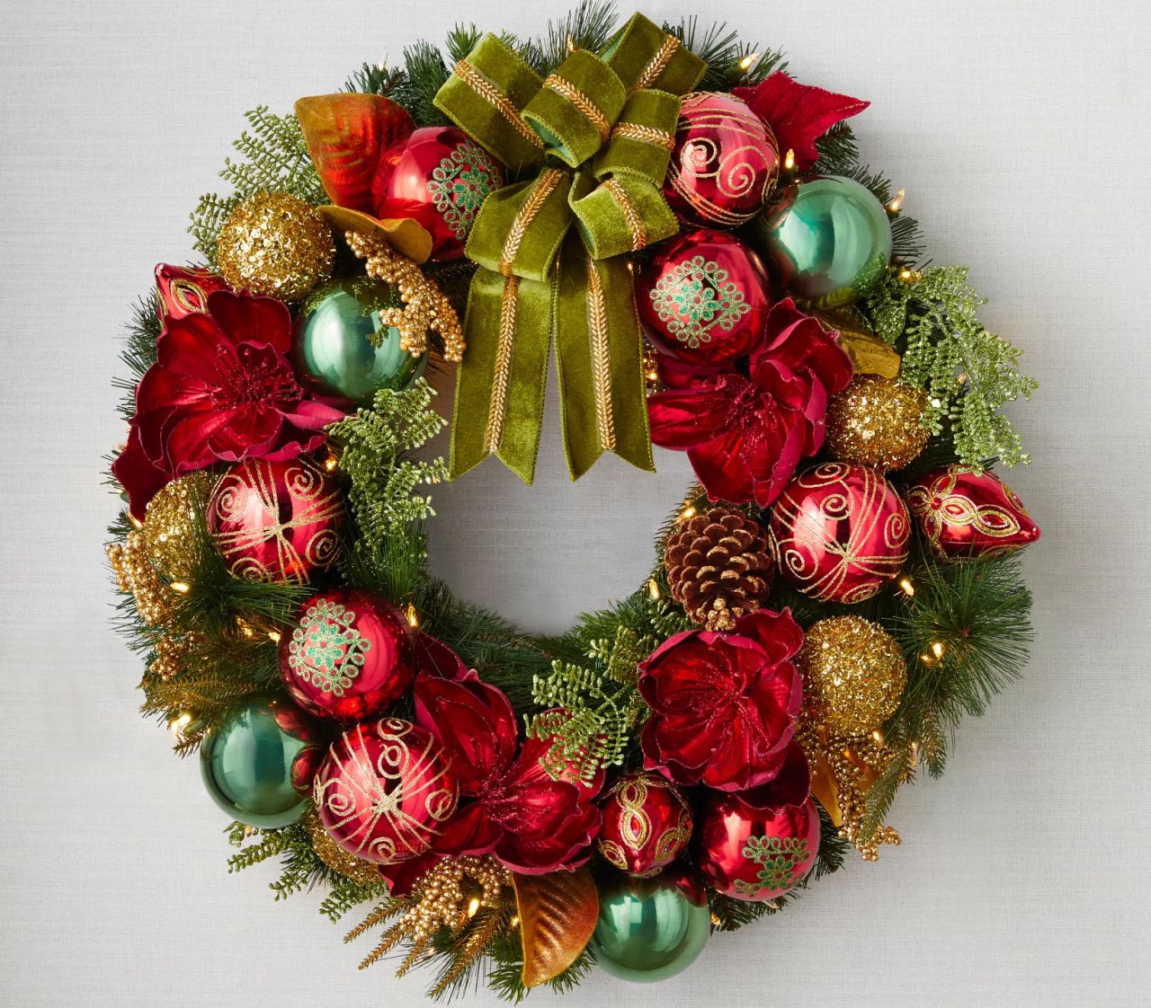 Outdoor Holiday Grandeur Foliage