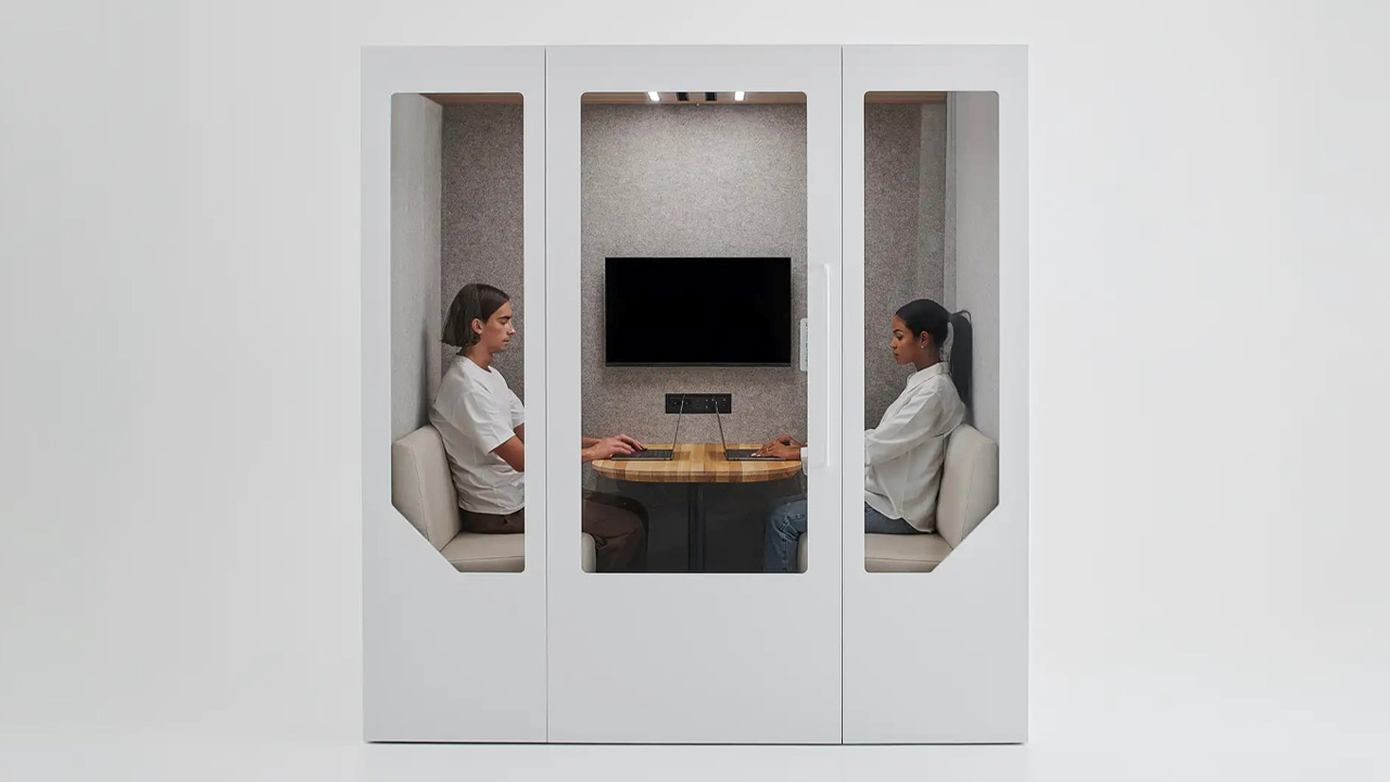 Persy Four by Persy Booths 