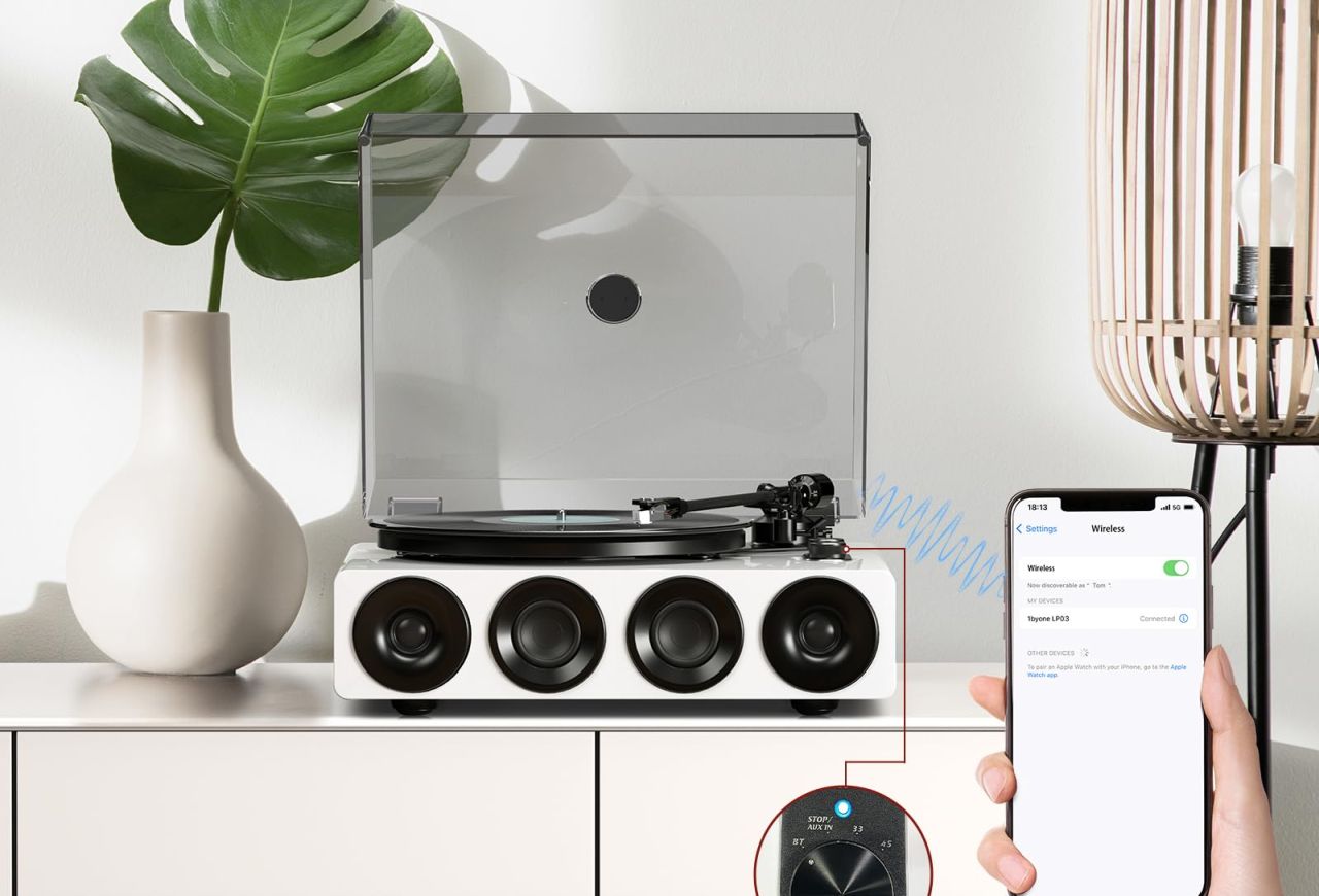 Record Player with Wireless Input