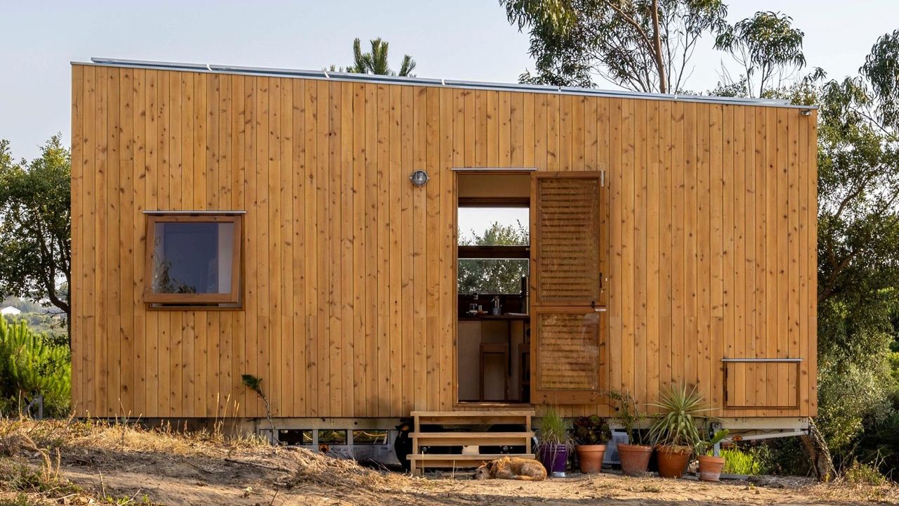 Salga Tiny House - exterior 1