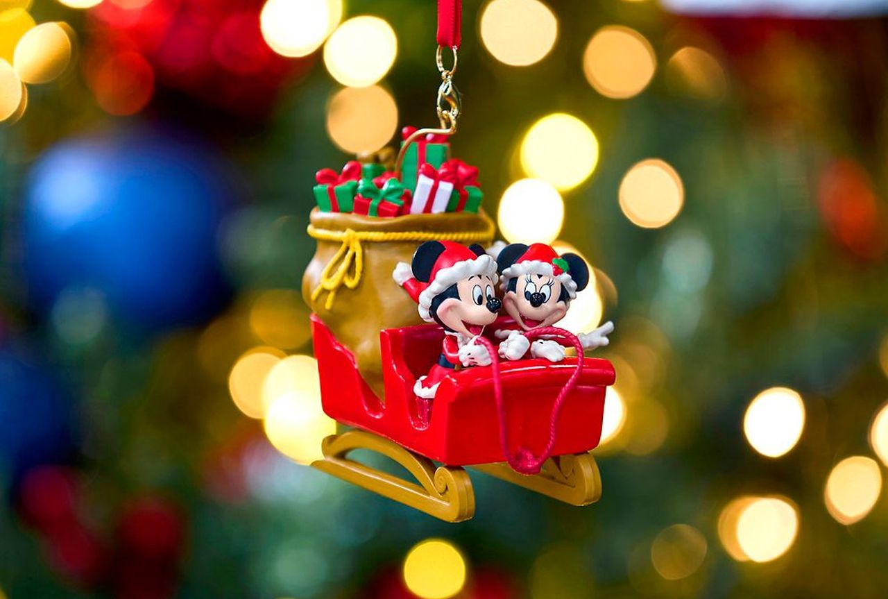 Santa Mickey and Minnie Mouse in Sleigh Holiday Ornament