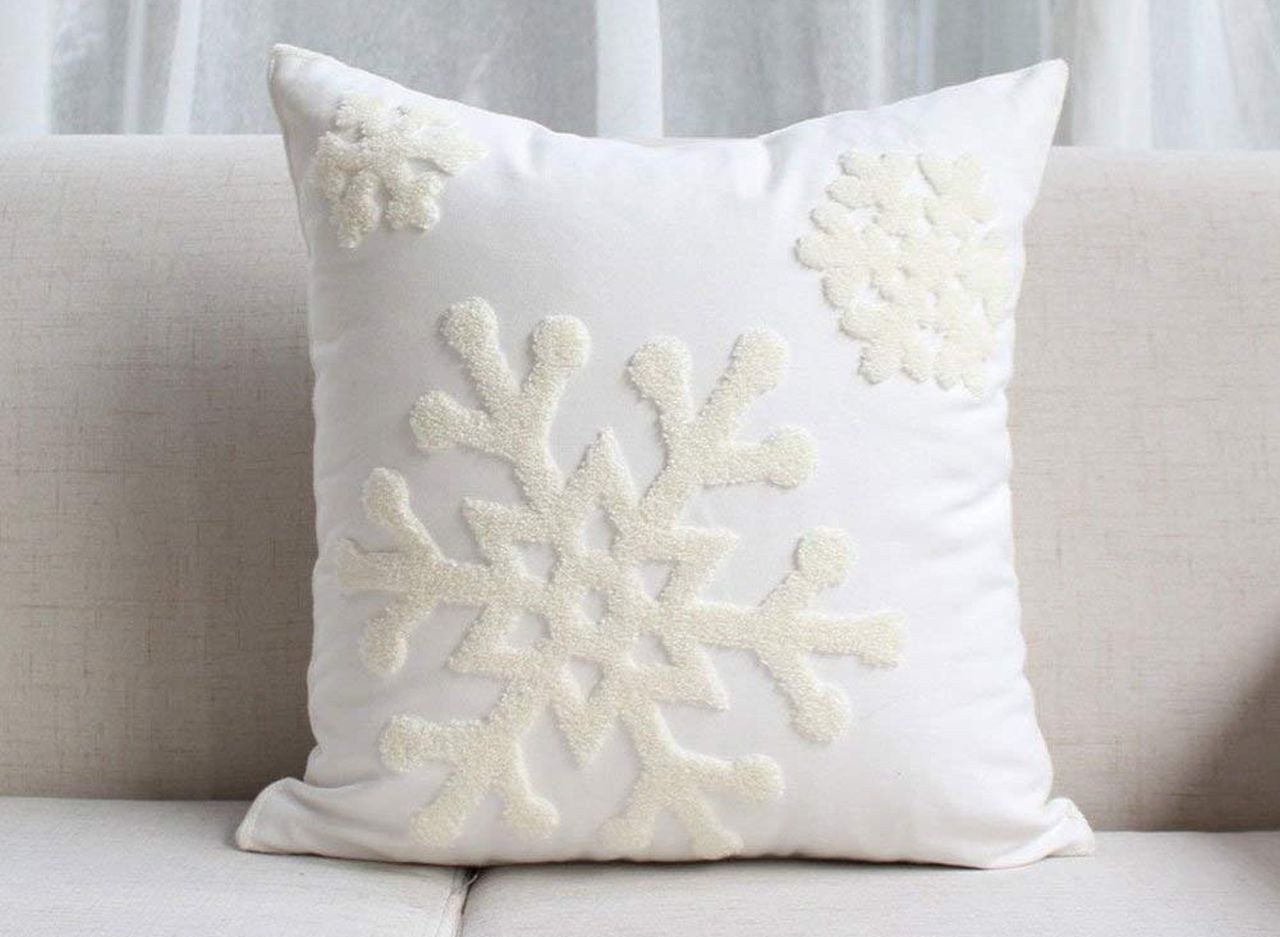 Snowflake Throw Pillows Covers