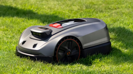 Get Your Lawn Trimmed with Sunseeker X3 Plus Robot Lawn Mower, 25% Off This Black Friday Sunseeker X3 Plus Robot Lawn Mower