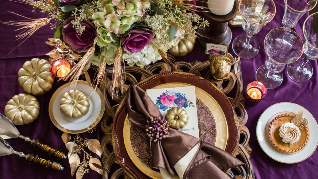 Thanksgiving Color Palettes to Decorate Your Home With in 2025