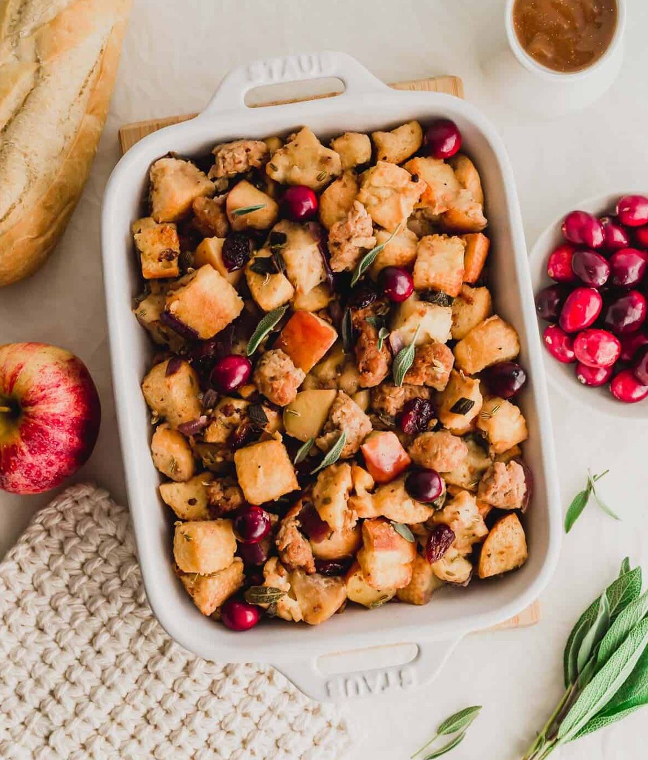 Thanksgiving Stuffing Recipes to try - Apple-Cranberry Sausage Stuffing