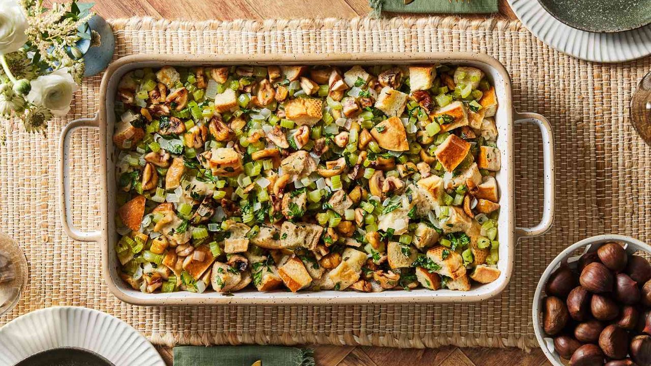 Thanksgiving Stuffing Recipes to try - Chestnut Stuffing