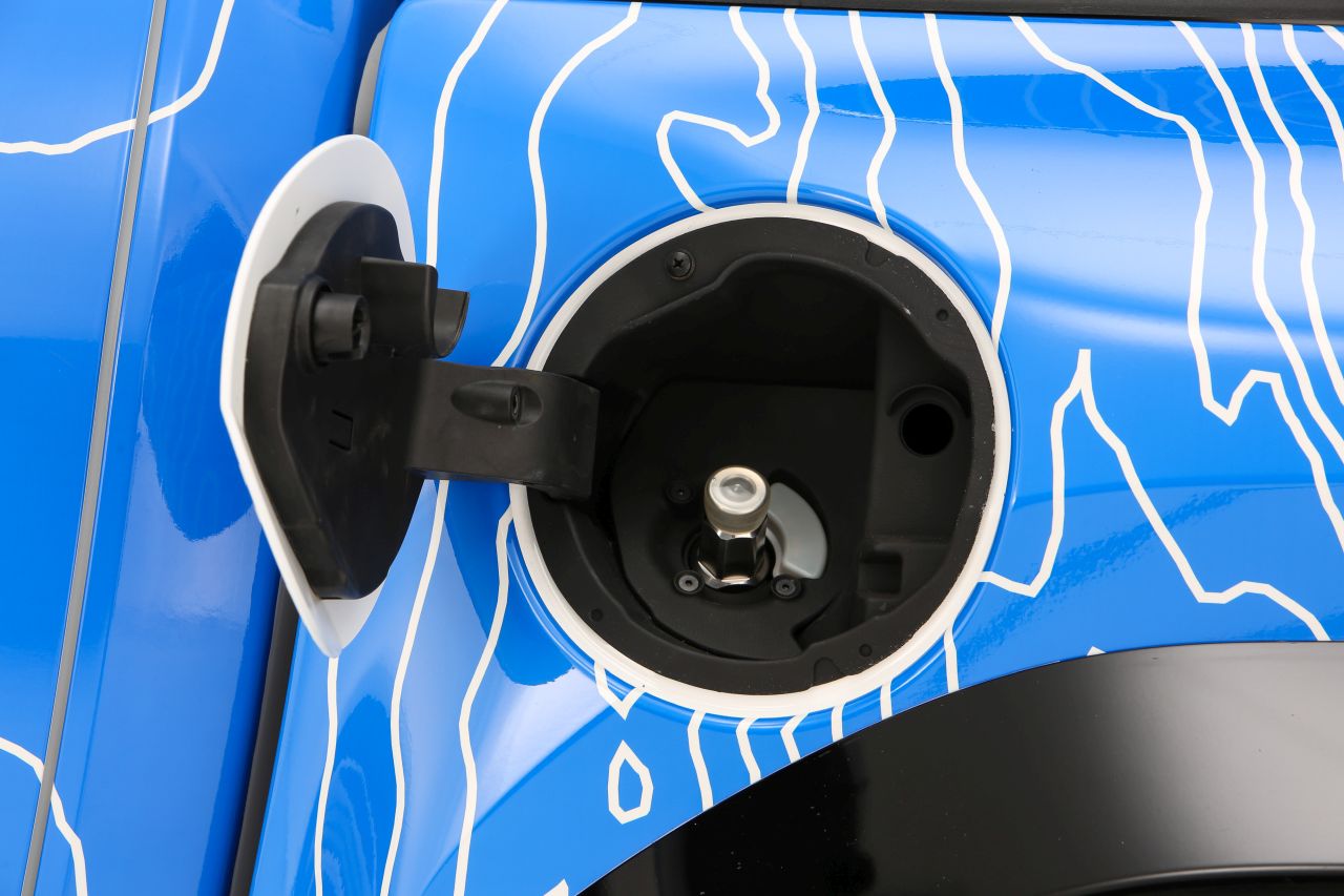 Toyota’s Tacoma H2s-Overlander Concept Combines Hydrogen Fuel Cell and Battery Electric Technologies