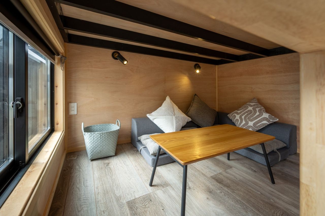Yamabiko tiny house lounge 2