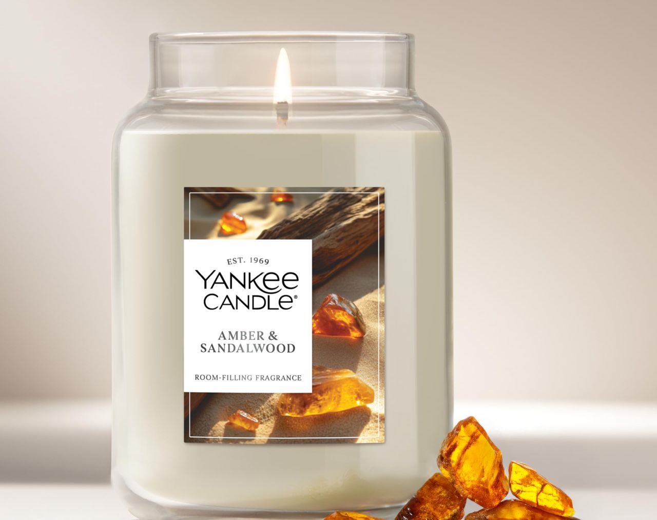 Yankee Candle, Amber & Sandalwood Fall Scented Candle