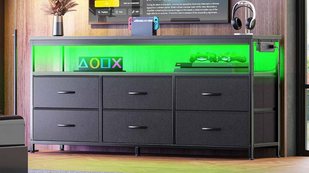 amazon living room 8