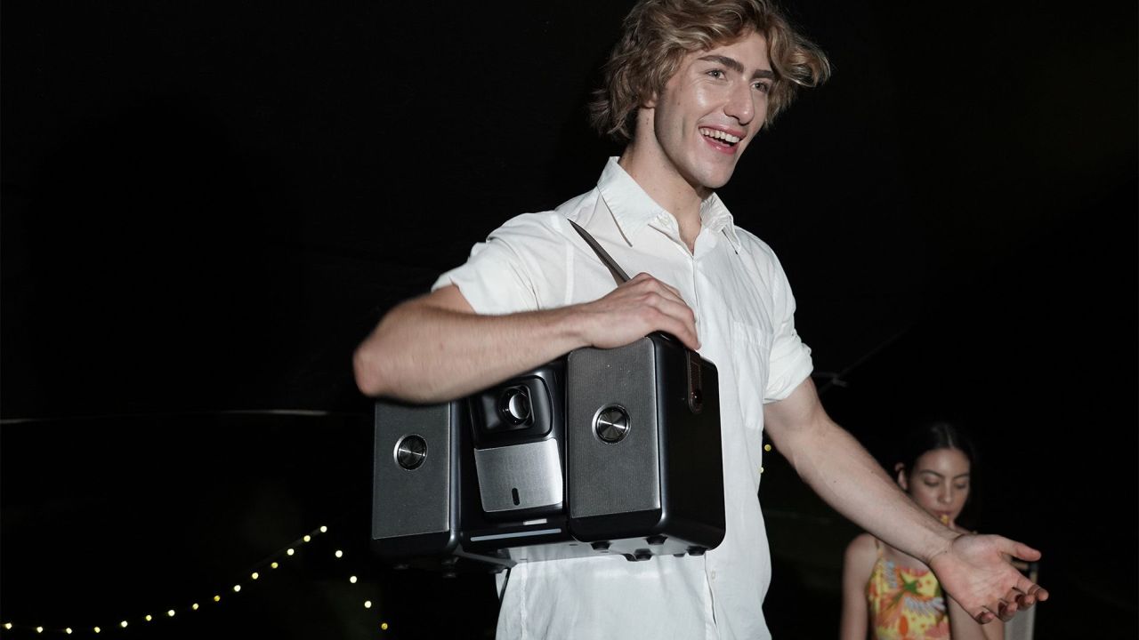 Audiray One - Portable Projector With Mini Theater