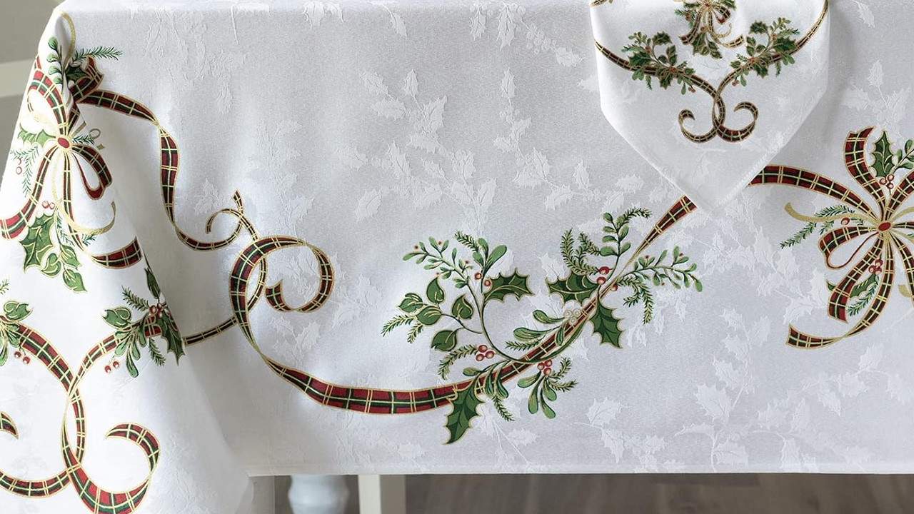 Benson Mills Merry Ribbons tablecloth