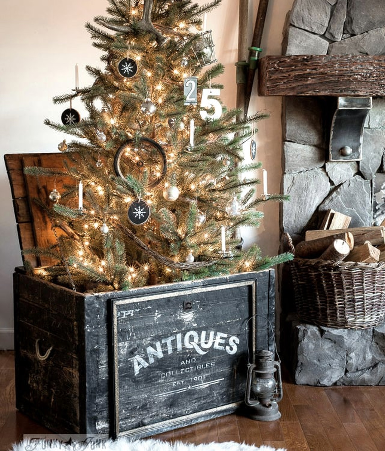 DIY Antiques Crate Christmas Tree Stand