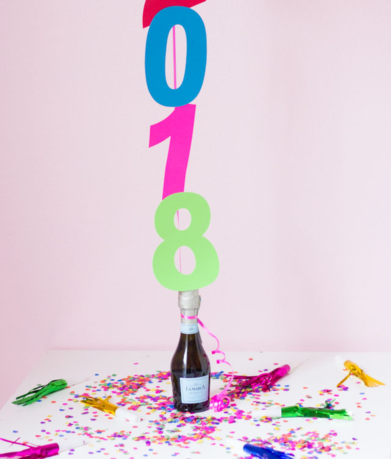 DIY New Year’s Eve Balloons