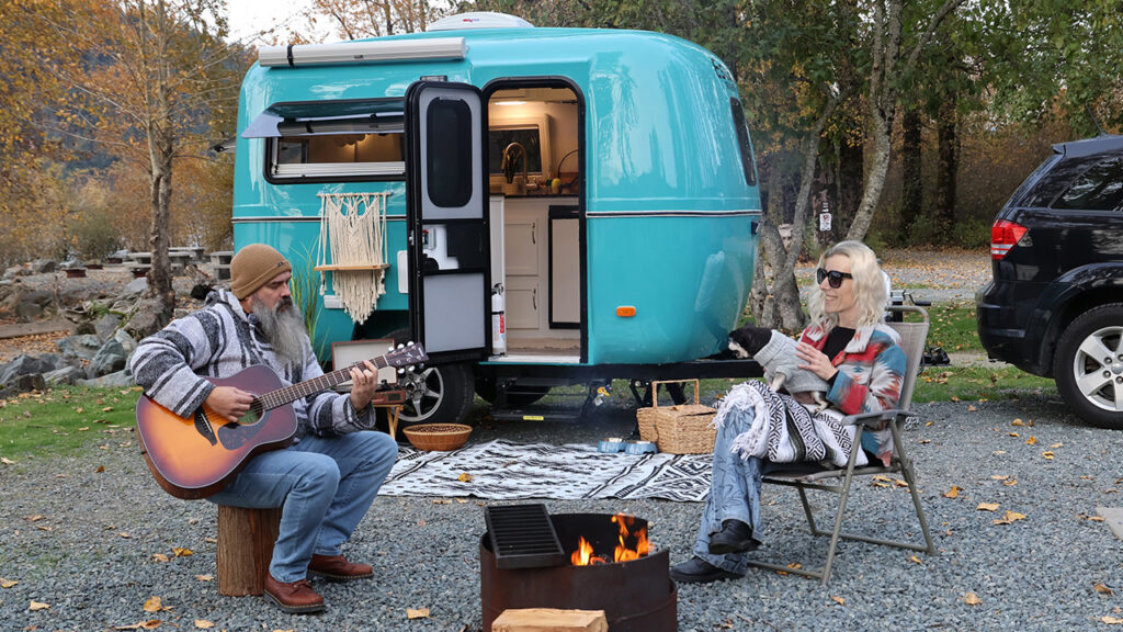 Ultralight Escape E13 Fiberglass Travel Trailer Brings Back Vintage Charm With Retro Colors Escape E13 Fiberglass Travel Trailer in Vibrant Colors