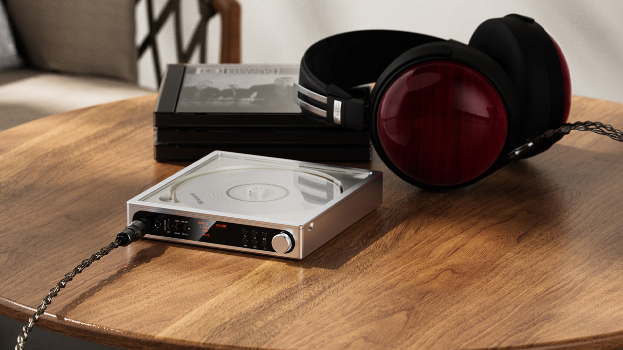 FiiO DM15 R2R Portable CD Player