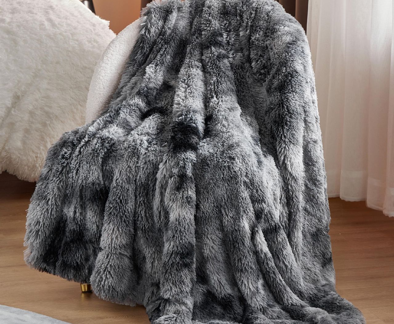 Fuzzy Faux Fur Throw Blanket