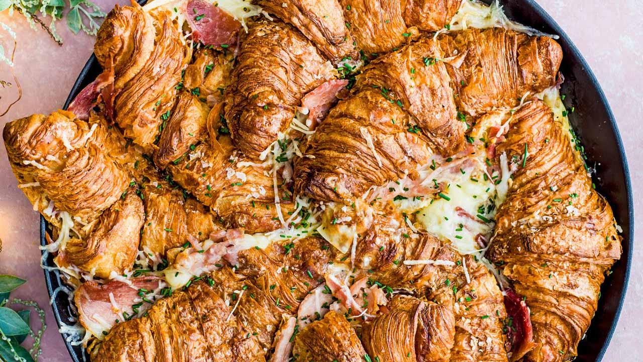 Ham and cheese croissant