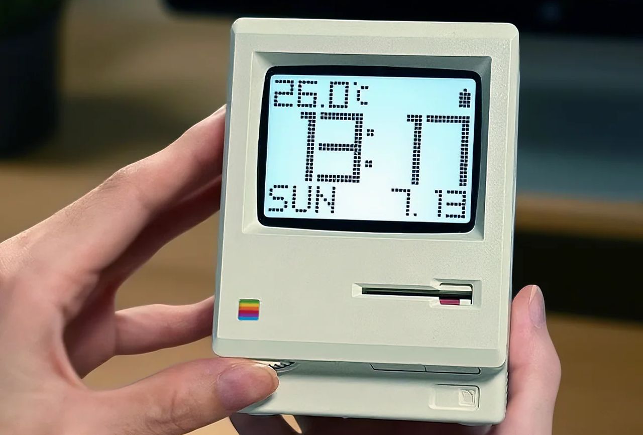 Kokogol Maclock is Miniaturized Version of 1984 Macintosh, Perfect for Vintage Lovers