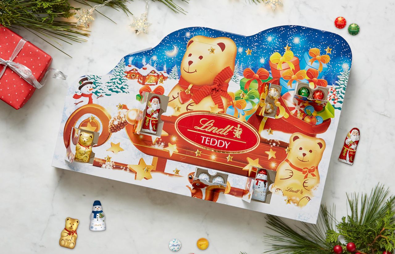 Lindt TEDDY Sleigh Assorted Chocolate Advent Calendar