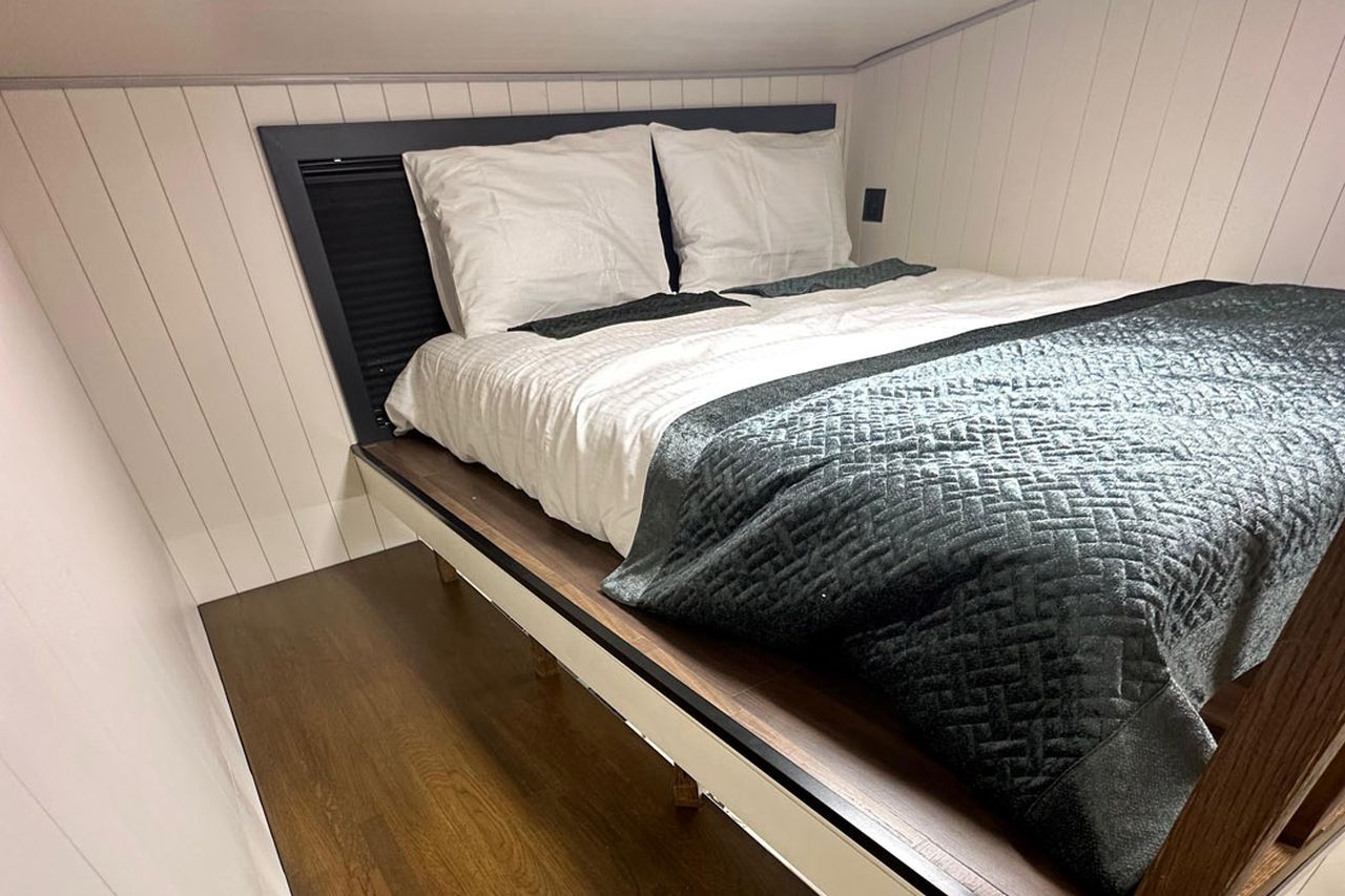 Miami Two Storey Tiny House Sleeps up to Six People