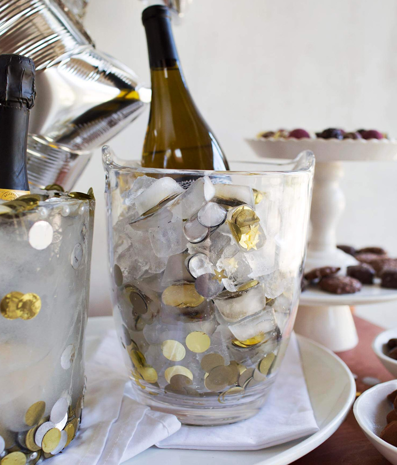 NYE Wine Bar – Serving Chilled Wines & DIY Ice Bucket