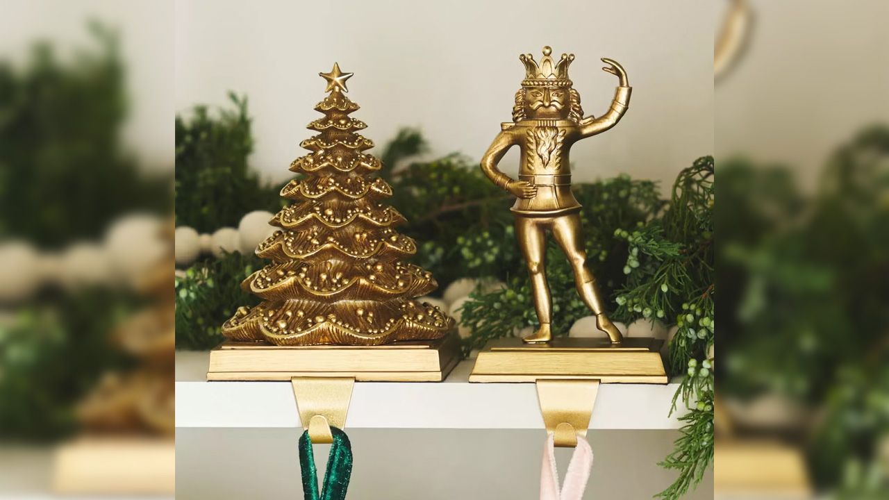 Ralph Lauren Christmas Aesthetic - Burnished brass