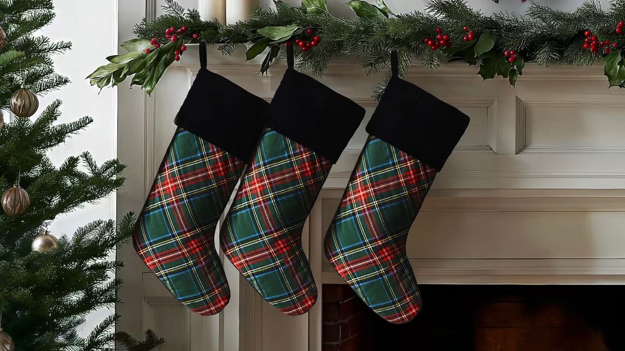 Ralph Lauren Christmas Aesthetic - Tartan