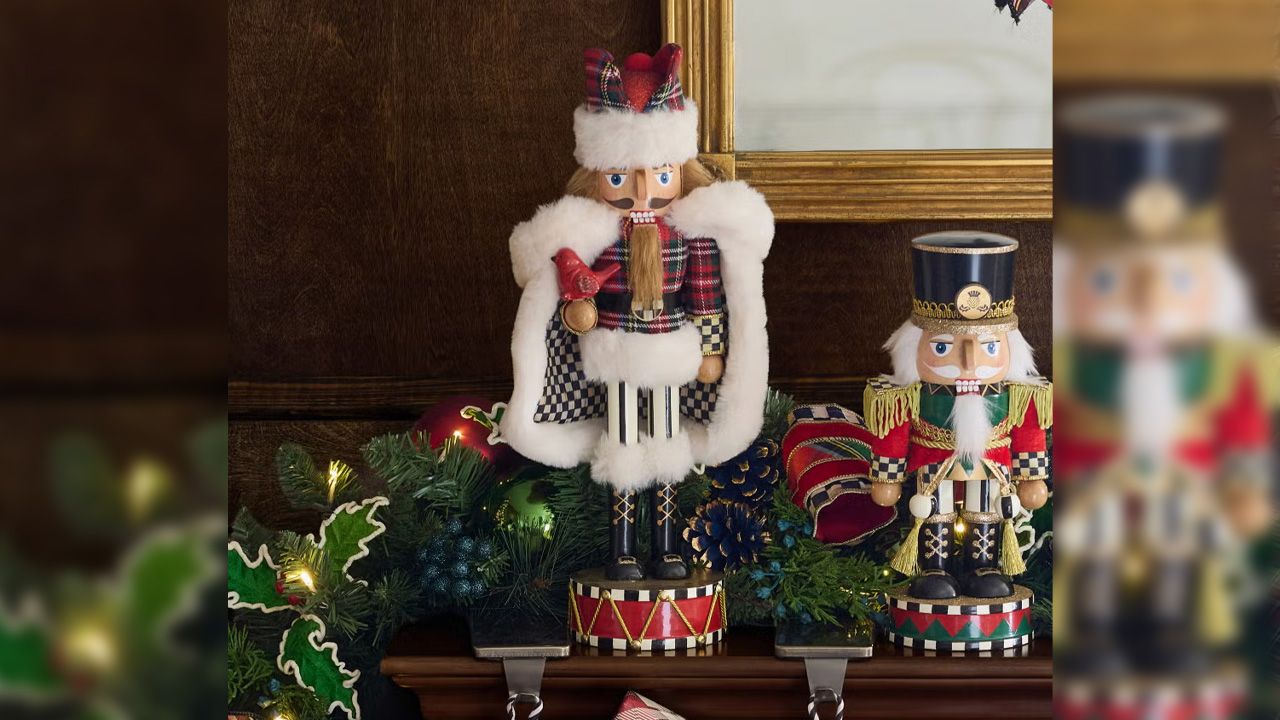Ralph Lauren Christmas Aesthetic - Vintage-Inspired