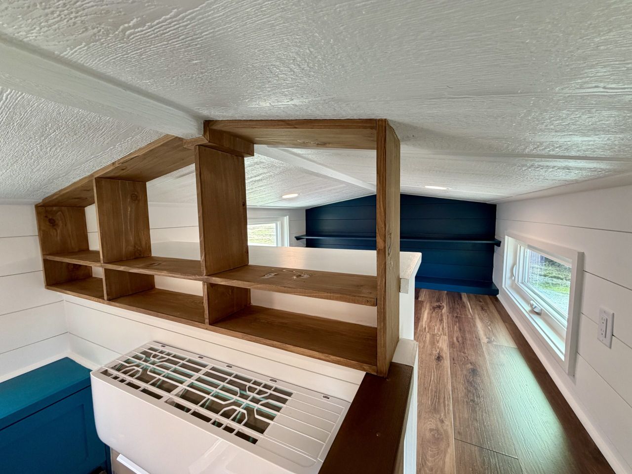 Seawillow Tiny House_23