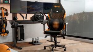 Secretlab x McLaren MonoCell Edition Gaming Chair is a TITAN Evo in Carbon Fiber Shell Secretlab McLaren MonoCell Edition Gaming Chair