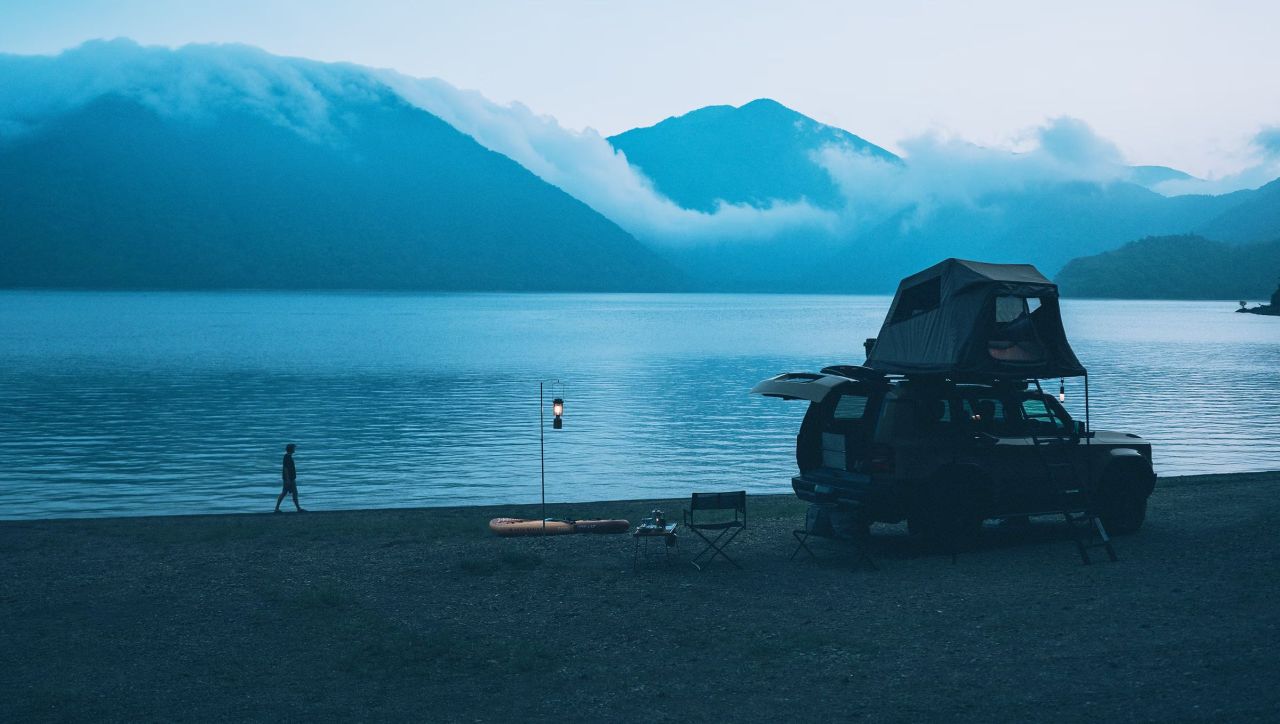 Snow Peak Field Rise Rooftop Tent