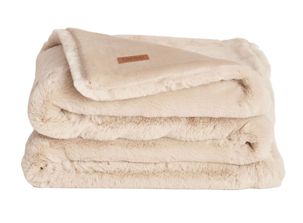 UnHide Marshmallow Faux Fur Blanket
