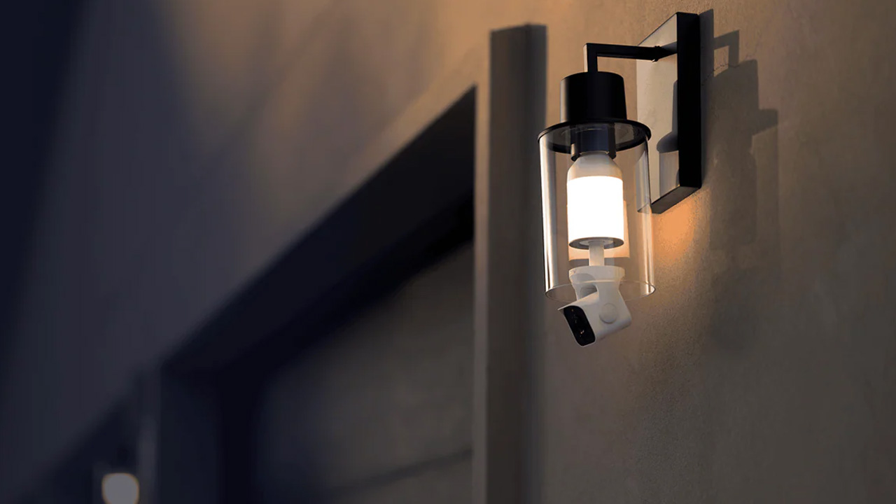 Wyze-Bulb-Cam-best-smart-home-devices-of-2025-homecrux