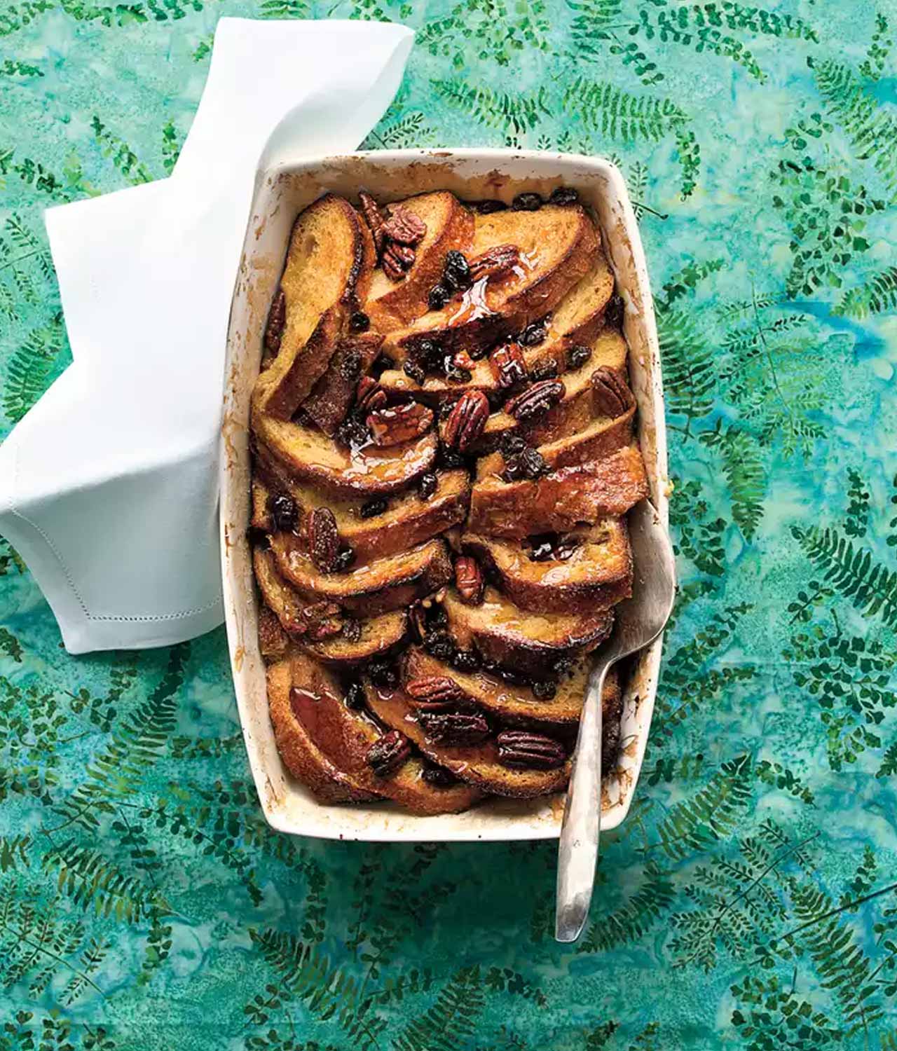 french-toast-casserole-with-raisins-and-pecans-new-year-brunch-recipes