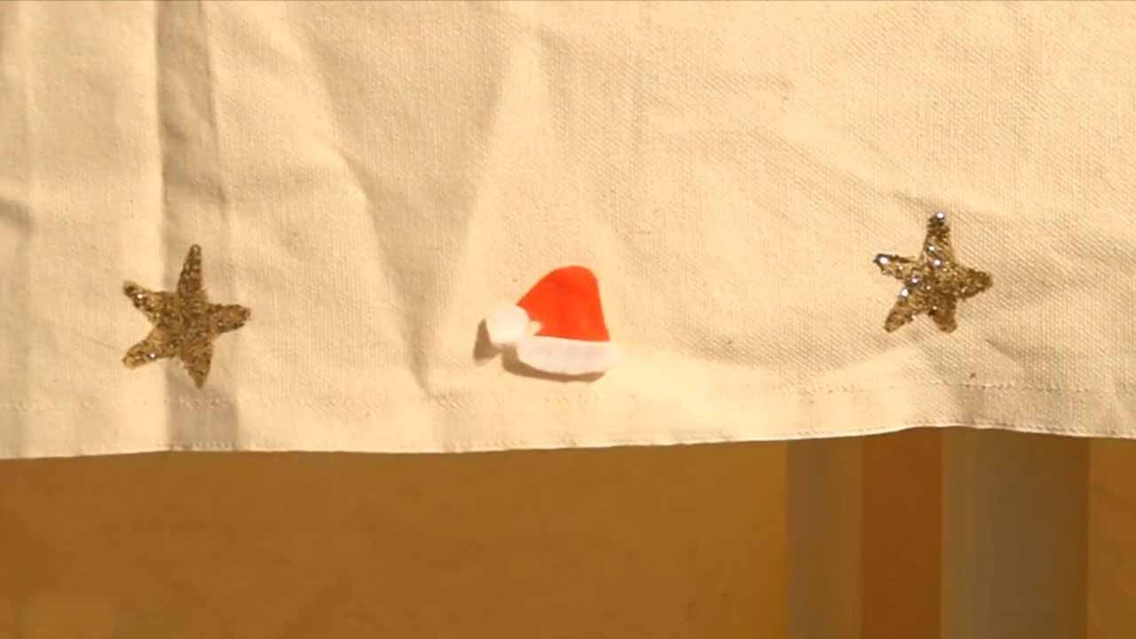 golden-starry-table-cloth