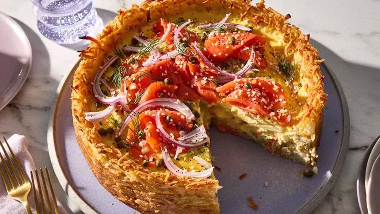 hash-brown-quiche-new-year-brunch-recipes