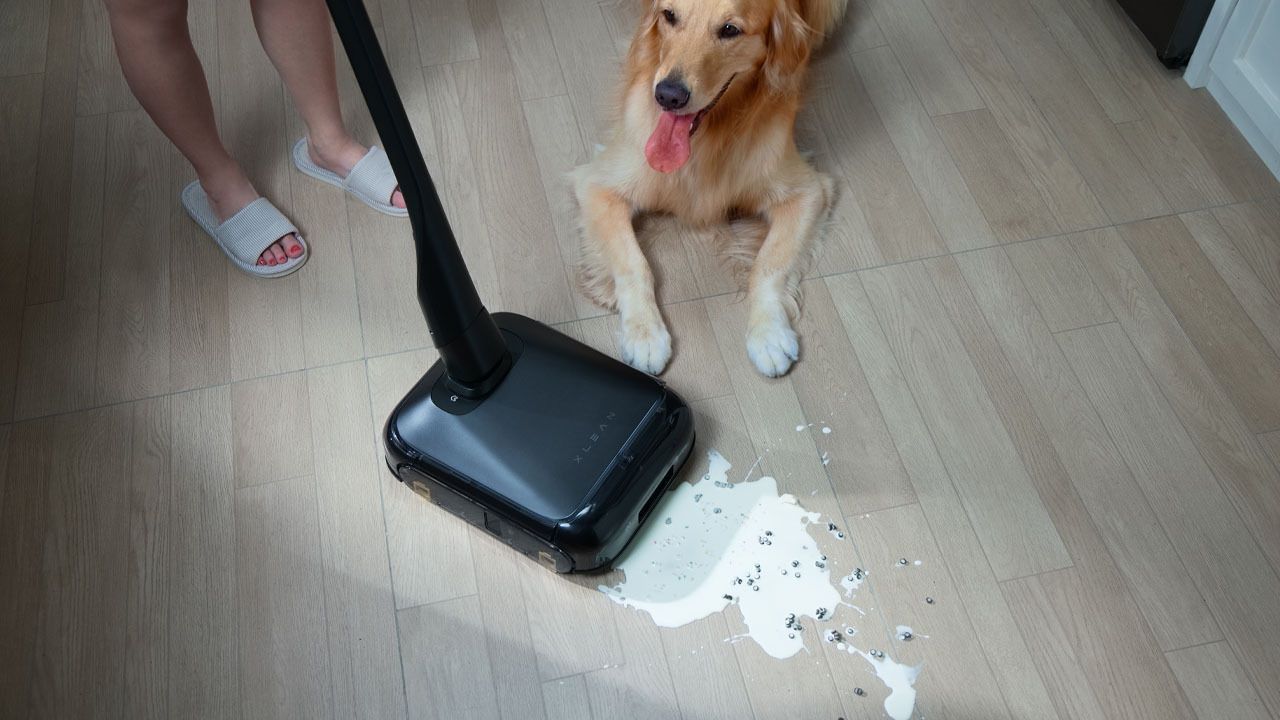 xLean TR1 Cleaning Robot