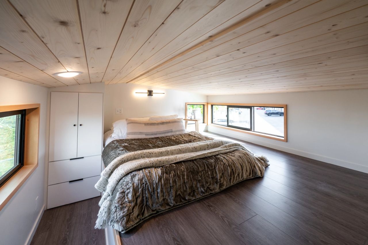 36ft tiny house by Tru Form Tiny