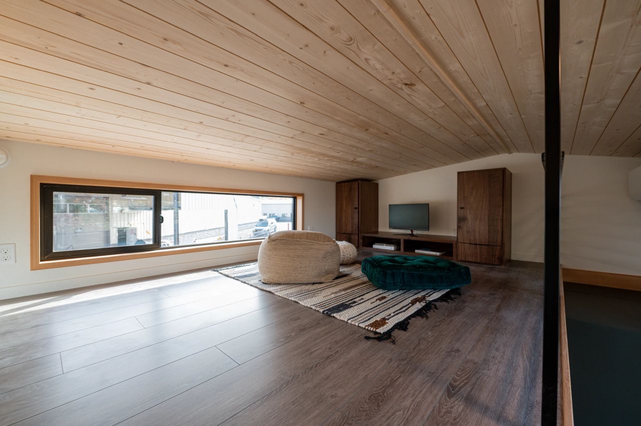 36ft tiny house by Tru Form Tiny