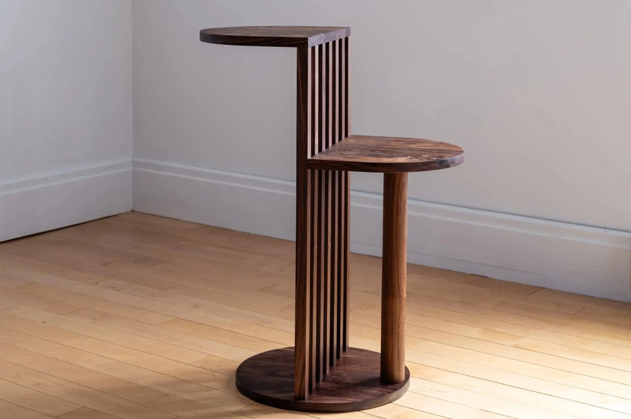 AUBE Side Table