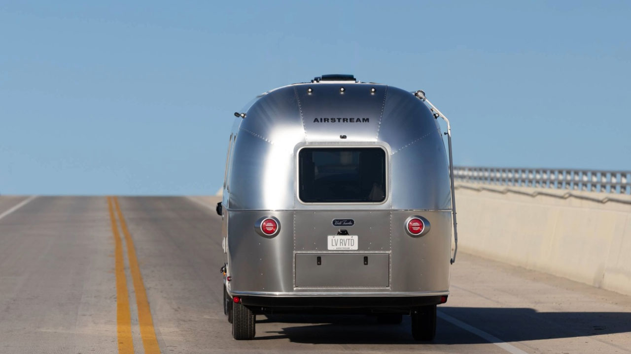 Airstream World Traveler 22RB Travel Trailer