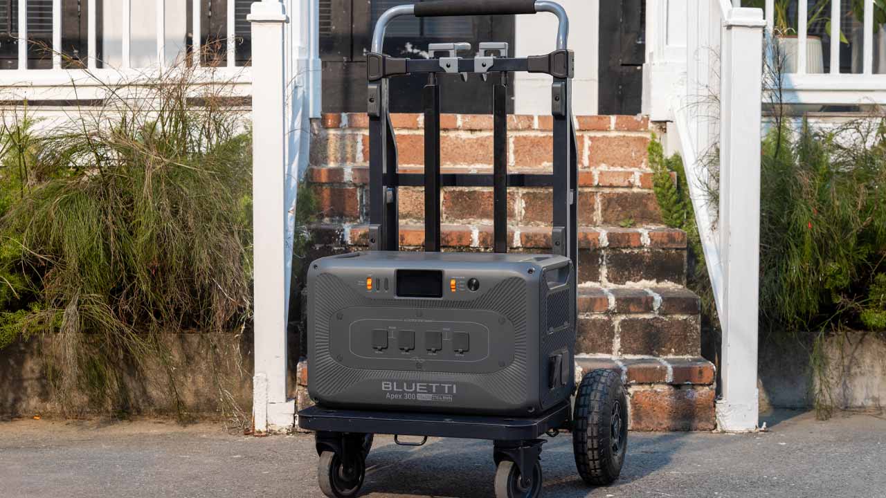 BLUETTI Apex 300