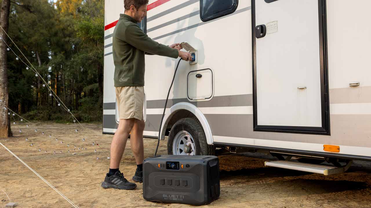 BLUETTI Apex 300