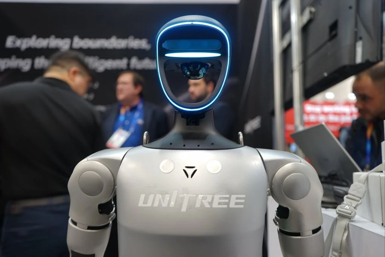 Unitree Best Humanoid at CES