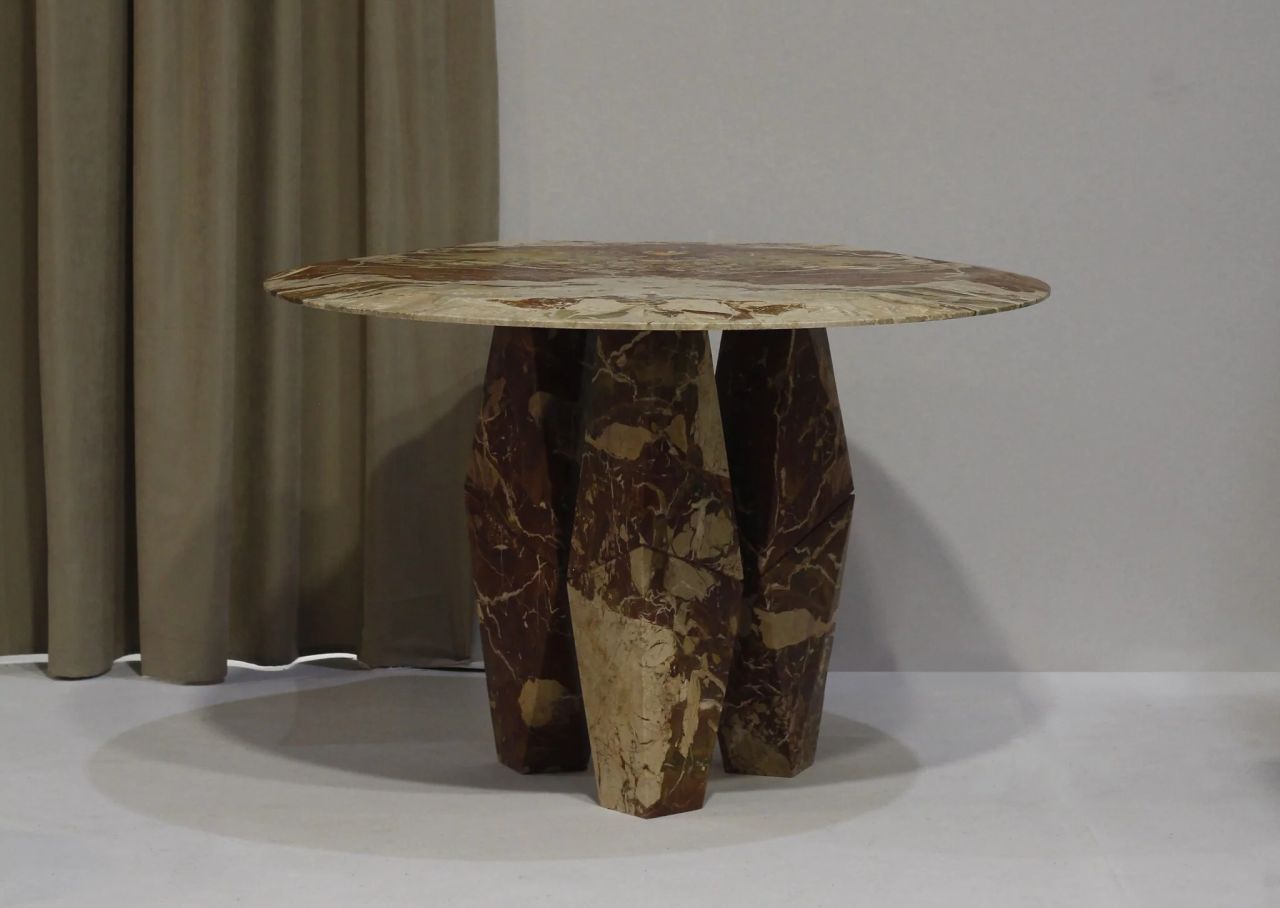 Duality Dining Table_4