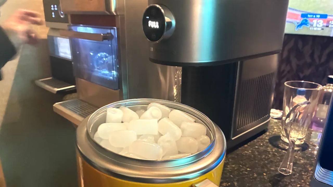 Euhomy's Leopard X1 Ice Maker