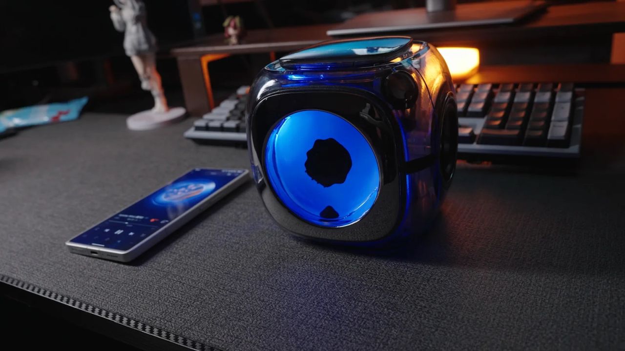 FerroBeat Ferrofluid Speaker and Audio Visualizer